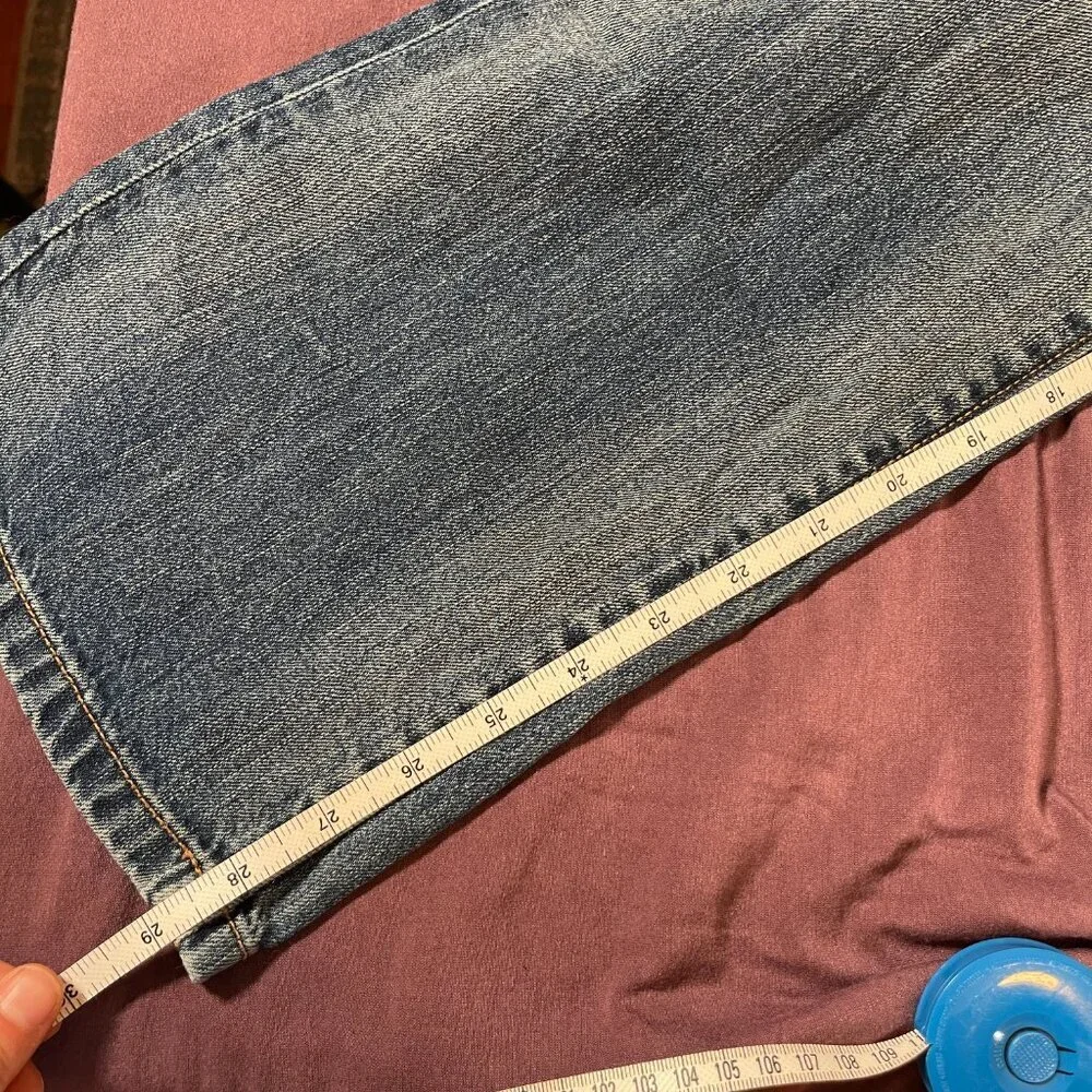 Old Navy Straight Leg Faded Blue Jeans - Size 2